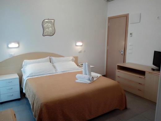 קאטוליקה Hotel Nautilus מראה חיצוני תמונה