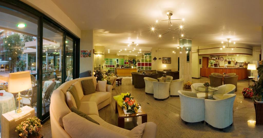 קאטוליקה Hotel Nautilus מראה חיצוני תמונה