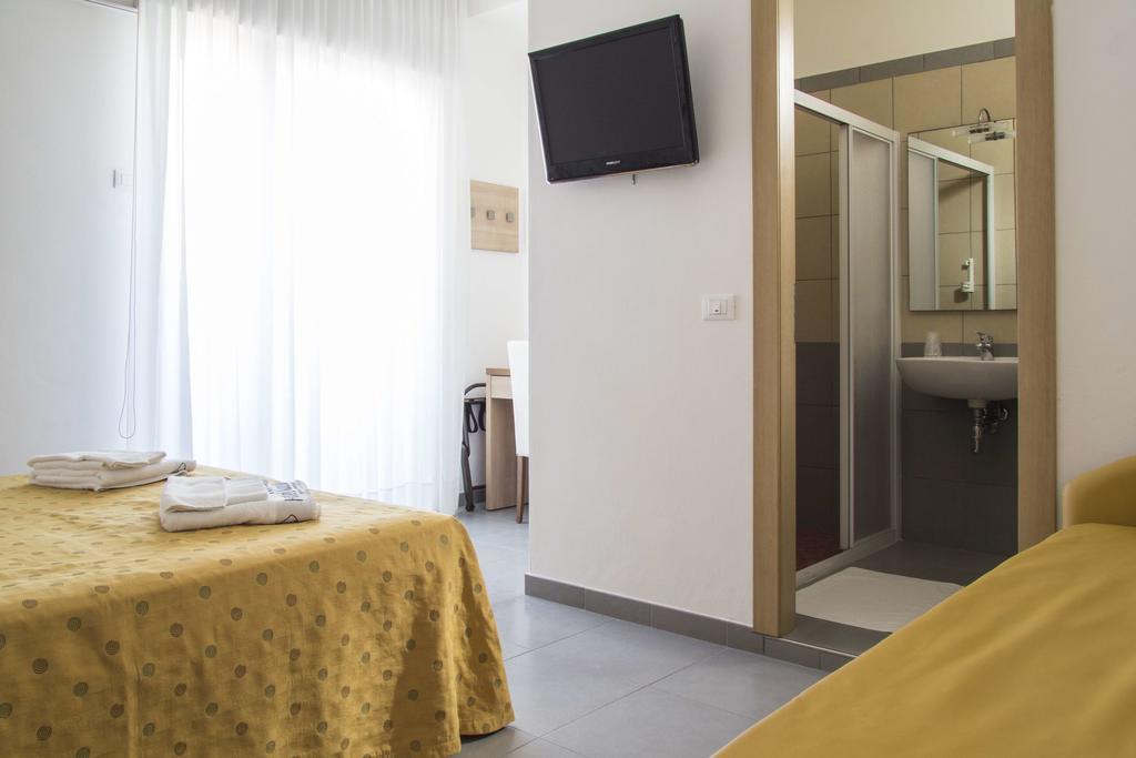 קאטוליקה Hotel Nautilus מראה חיצוני תמונה