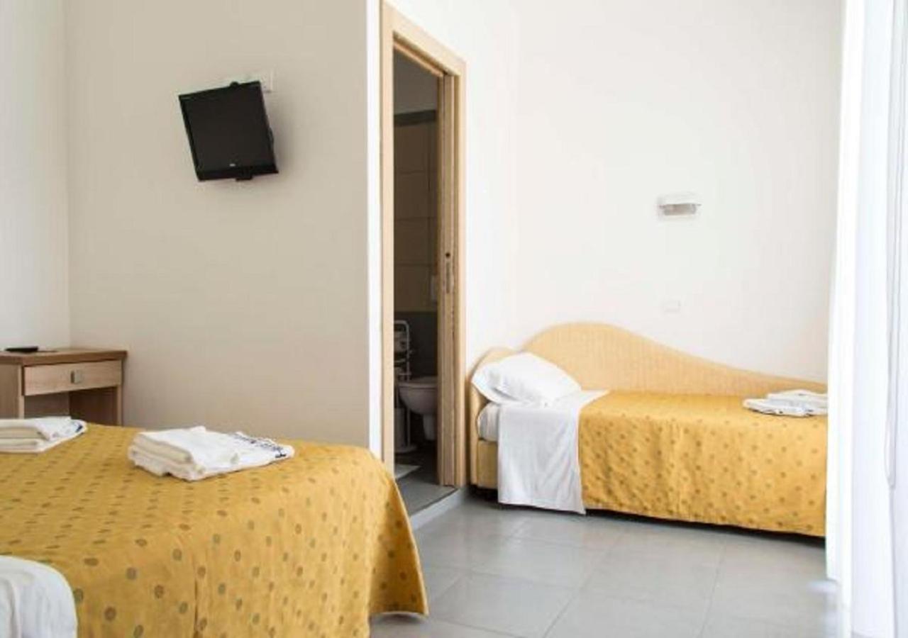 קאטוליקה Hotel Nautilus חדר תמונה