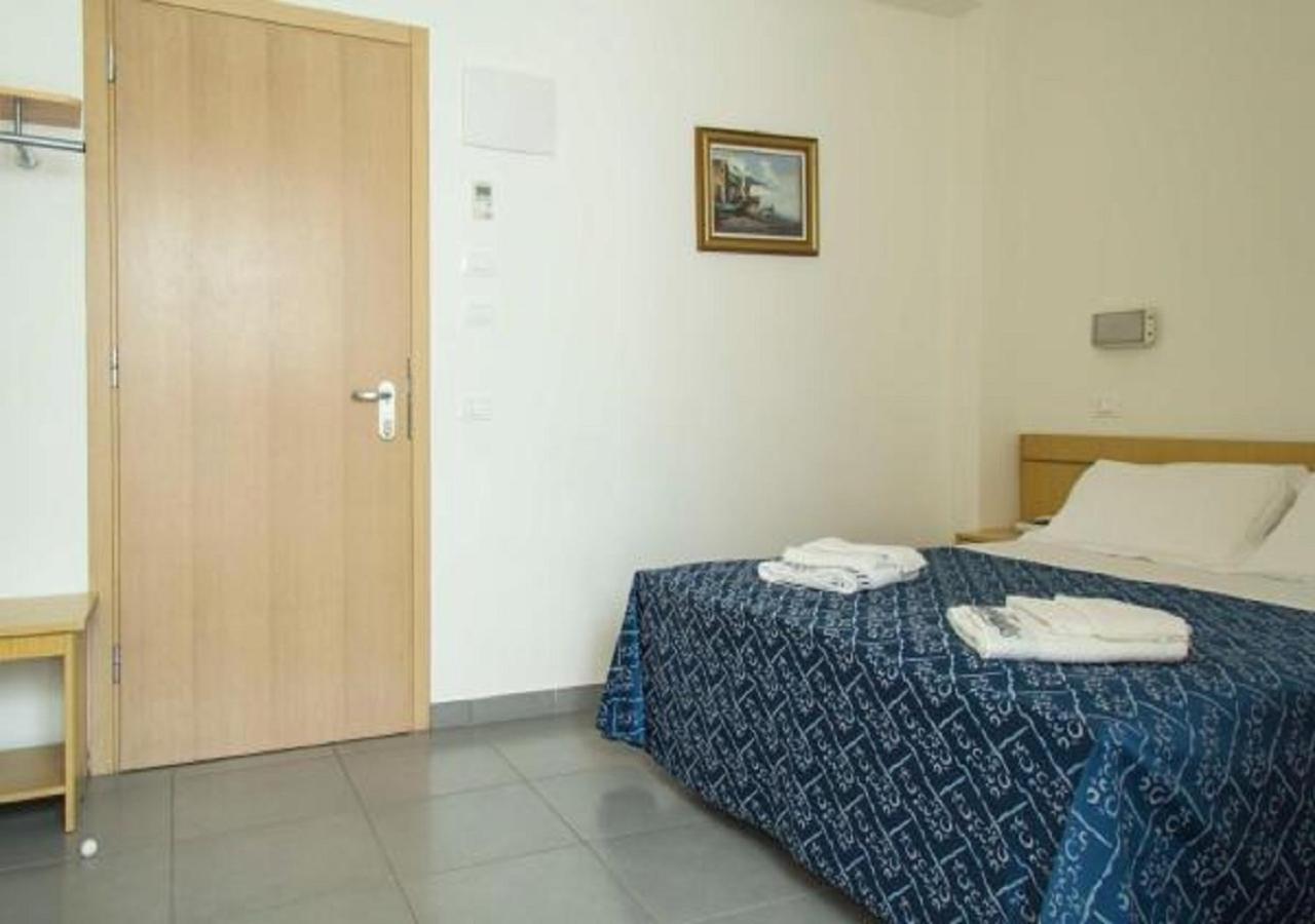 קאטוליקה Hotel Nautilus חדר תמונה