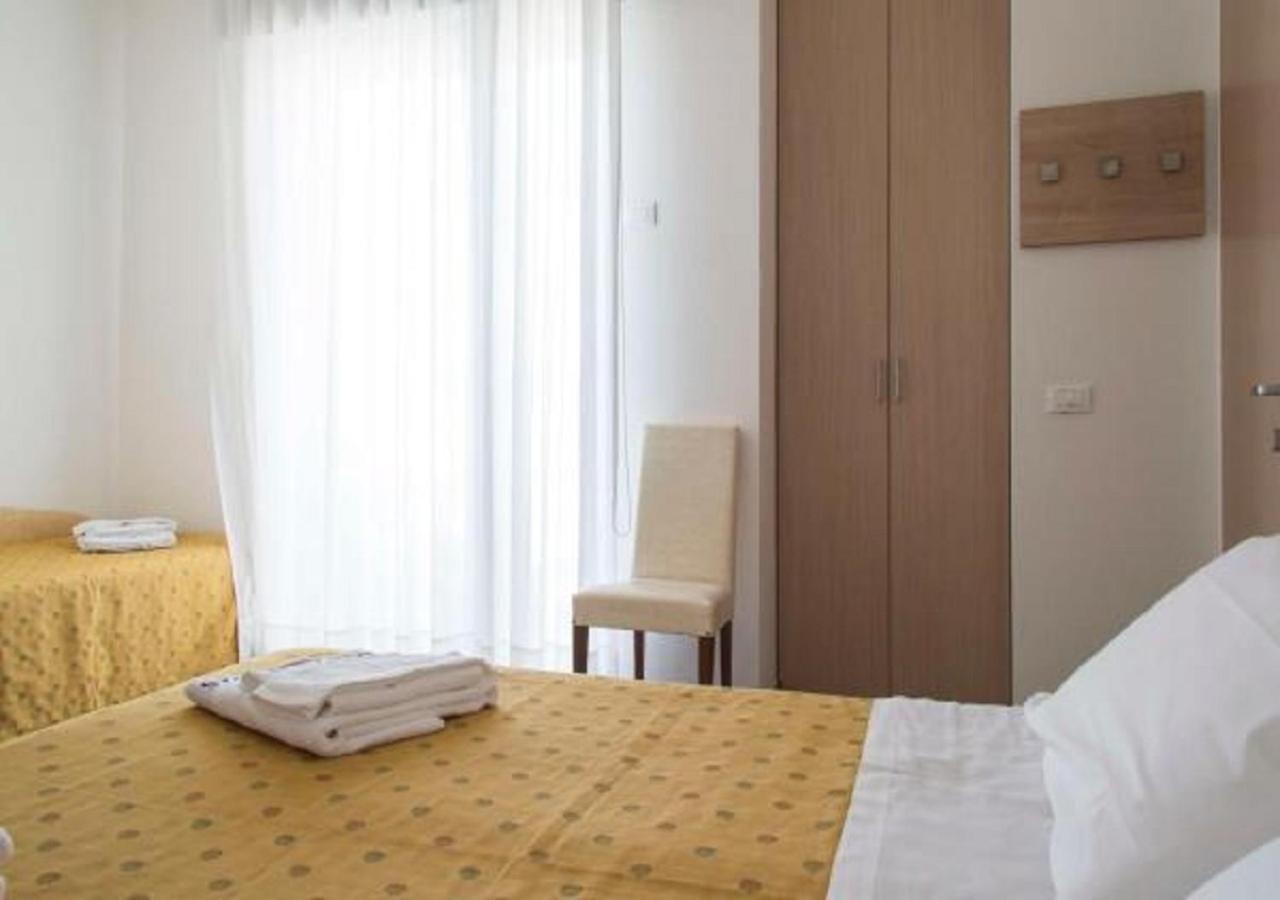 קאטוליקה Hotel Nautilus חדר תמונה